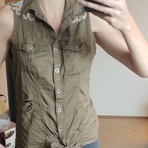 Gimmicks Boho Olive Vest/Top